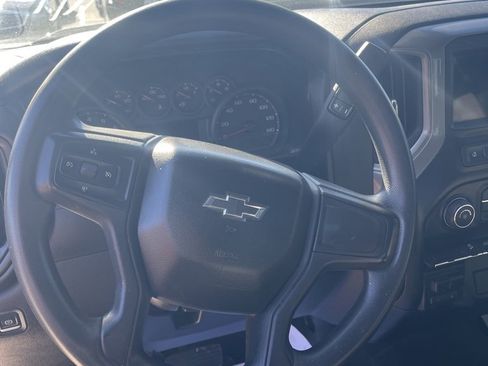 Used 2019 Chevrolet Silverado 1500 Custom Trail Boss w/ Custom Convenience Package image 14