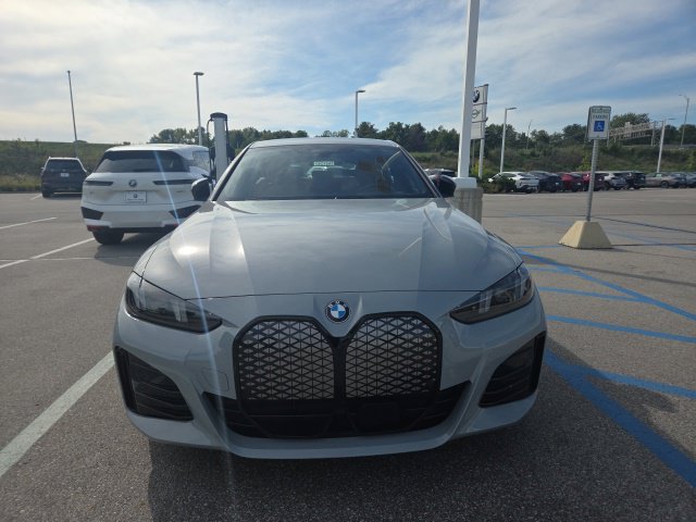 New 2026 BMW i4 xDrive40i w/ M Sport Package AWD/4WD image 2