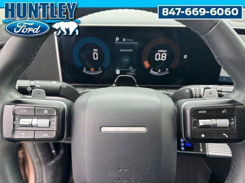 Used 2025 Hyundai Santa Fe XRT image 28