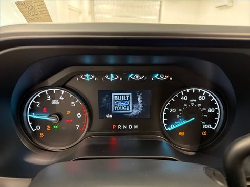 New 2026 Ford F250 4x4 Crew Cab Super Duty image 14