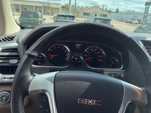 Used 2017 GMC Acadia Limited SLT AWD/4WD image 11