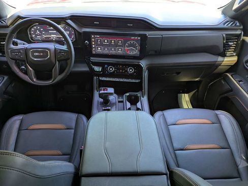 Used 2023 GMC Sierra 1500 AT4 w/ Technology Package AWD/4WD image 14