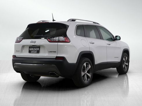 Used 2019 Jeep Cherokee Limited w/ Luxury Group image 5