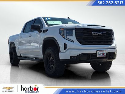 Used 2024 GMC Sierra 1500 Elevation w/ LPO, Elevation Black Package