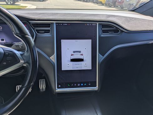 Used 2016 Tesla Model X Performance AWD/4WD image 27