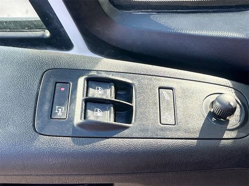 Used 2023 RAM ProMaster 3500 w/ Lane Management Group image 17