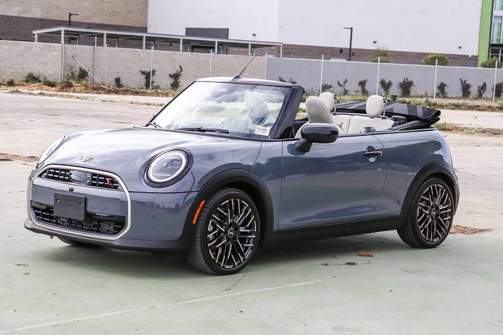 Used 2026 MINI Cooper S FWD image 10