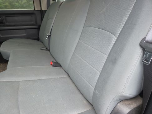 Used 2015 RAM 2500 Tradesman w/ Chrome Appearance Group AWD/4WD image 9