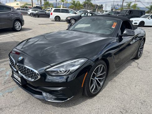 Used 2022 BMW Z4 sDrive30i w/ Driving Assistance Package RWD image 3