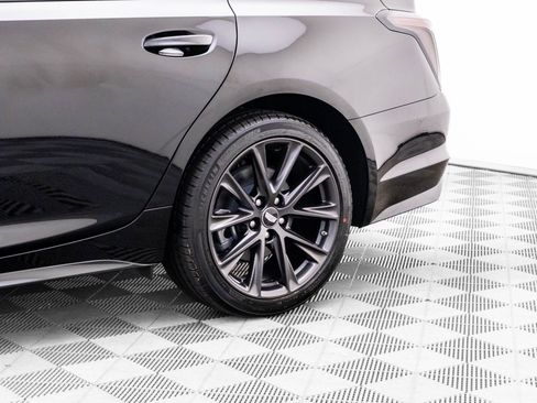 New 2026 Cadillac CT5 V AWD/4WD image 35