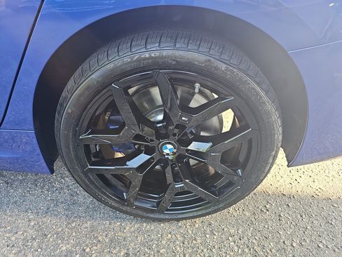 Certified 2025 BMW 330i Sedan w/ M Sport Package RWD image 36