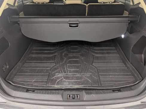 Used 2022 Ford Edge SEL w/ Cargo Accessory Package image 22