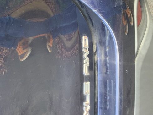 Used 2020 Toyota Highlander XLE image 8