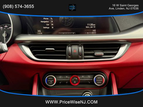 Used 2018 Alfa Romeo Stelvio Ti Sport image 16