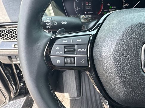 Used 2024 Honda Civic Sport image 25