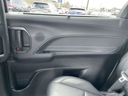 Used 2022 Toyota Sienna XSE image 23