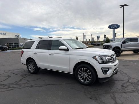 Used 2018 Ford Expedition Limited w/ Equipment Group 301A AWD/4WD image 2