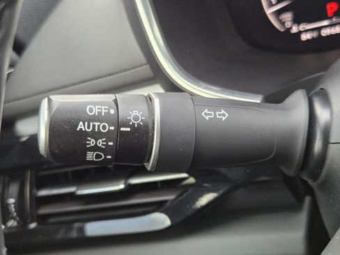 Used 2023 Acura MDX SH-AWD w/ Technology Package image 17