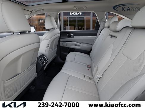 New 2026 Kia Sorento EX w/ EX Premium Package FWD image 18