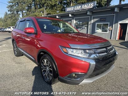 Used 2017 Mitsubishi Outlander SE