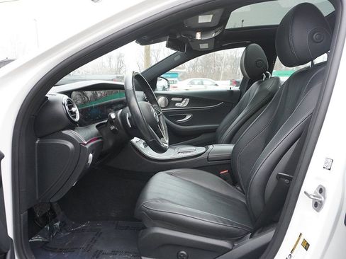 Used 2022 Mercedes-Benz E 450 4MATIC Sedan image 33