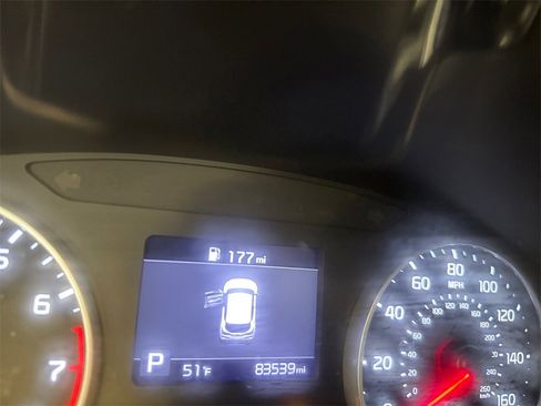 Used 2022 Kia Seltos LX image 16