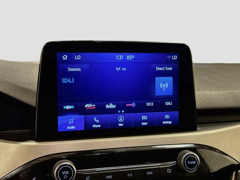 Used 2021 Ford Escape SEL w/ Technology Package FWD image 15