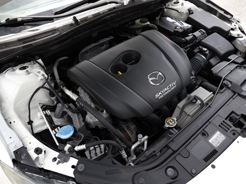 Used 2017 MAZDA MAZDA3 Sport w/ Preferred Equipment Package FWD image 46