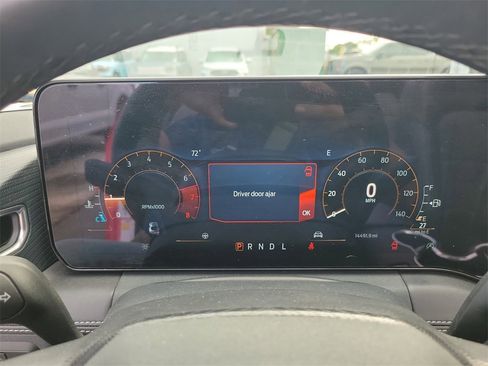 Used 2025 Ford Mustang Premium image 12