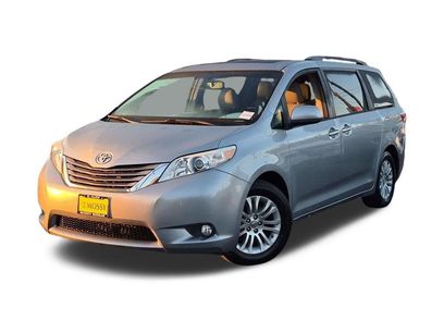 Used 2016 Toyota Sienna XLE w/ XLE Navigation Package