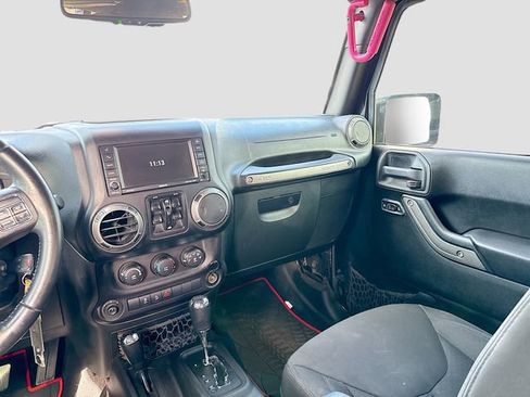 Used 2015 Jeep Wrangler Unlimited Sport w/ Quick Order Package 24S image 20