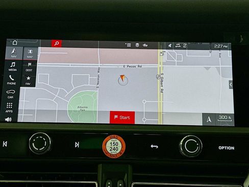 New 2026 Porsche Macan image 18