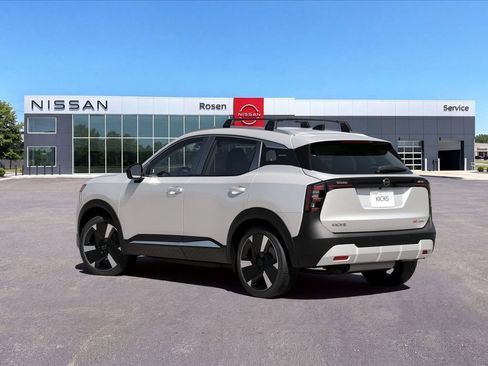 New 2026 Nissan Kicks SR w/ Cold Weather Package AWD/4WD image 20