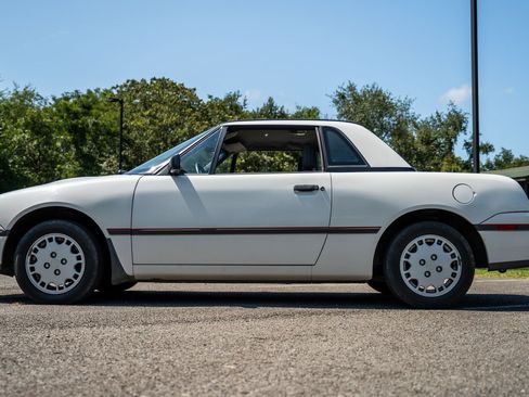 Used 1991 Mercury Capri FWD image 10