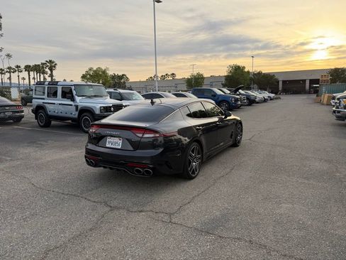 Used 2022 Kia Stinger GT1 image 3