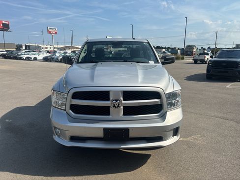 Used 2015 RAM 1500 Express AWD/4WD image 2