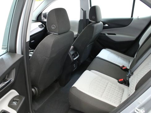 Used 2024 Chevrolet Equinox LS image 26