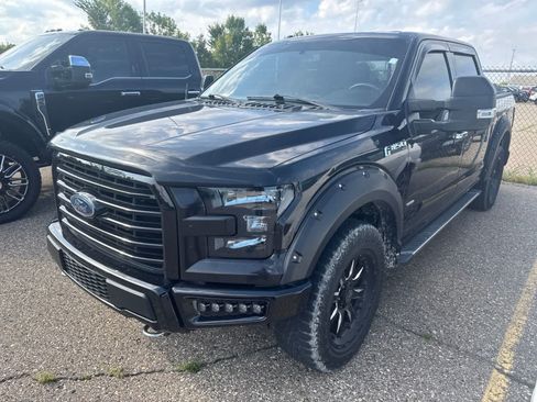 Used 2015 Ford F150 XLT w/ Equipment Group 302A Luxury AWD/4WD image 2