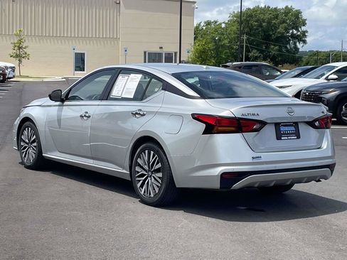 Used 2024 Nissan Altima 2.5 SV FWD image 5