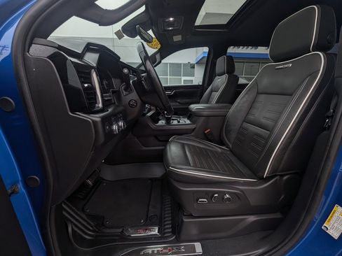 Used 2024 GMC Sierra 1500 AT4X image 24