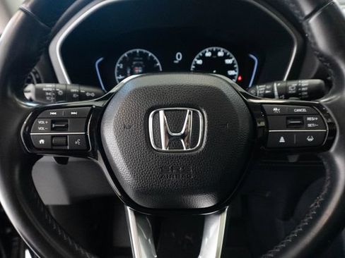 Used 2023 Honda Pilot Touring image 14