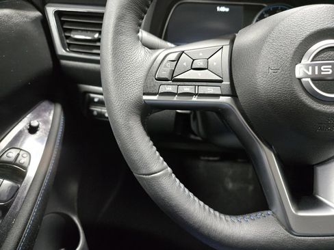 Used 2024 Nissan Leaf SV Plus image 14