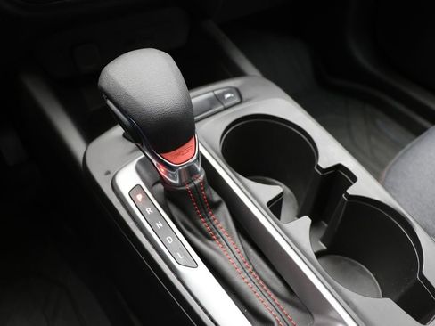 Used 2024 Chevrolet Trax RS w/ Sunroof Package image 26