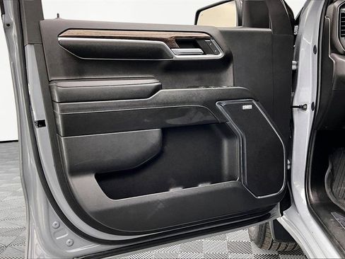 Used 2024 GMC Sierra 1500 Elevation w/ Elevation Premium Package image 24