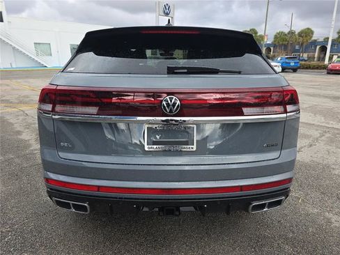 New 2026 Volkswagen Atlas Cross Sport SEL Premium R-Line image 4