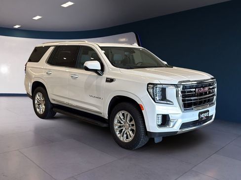 Used 2021 GMC Yukon SLT w/ SLT Luxury Plus Package AWD/4WD image 1