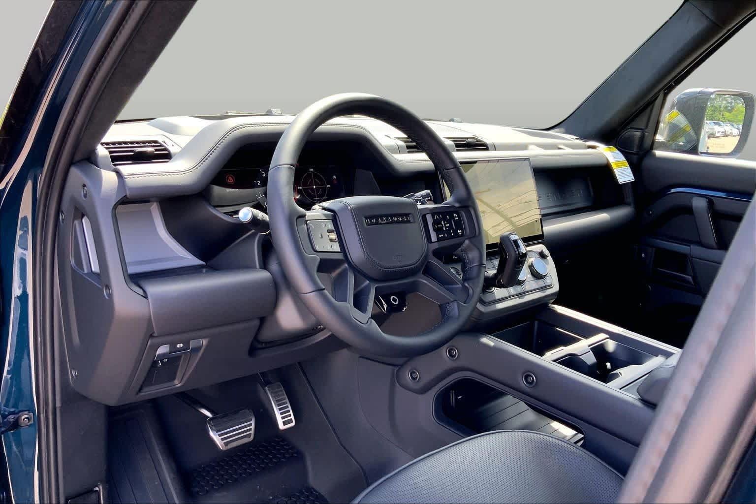 New 2026 Land Rover Defender 110 OCTA AWD/4WD image 8