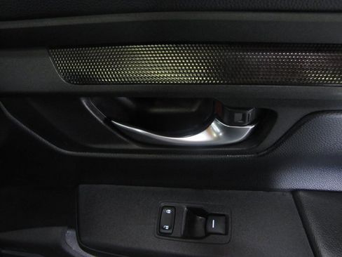 Certified 2025 Honda CR-V Sport-L image 20