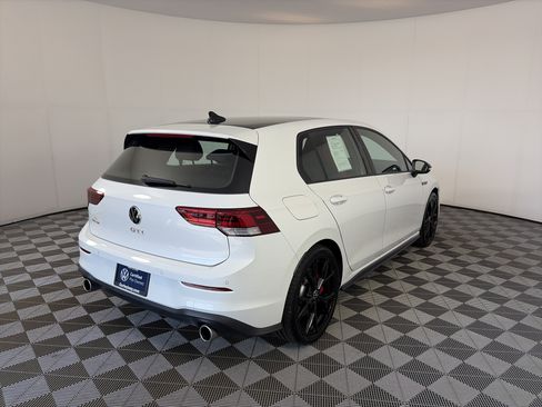 Used 2024 Volkswagen GTI SE FWD image 10