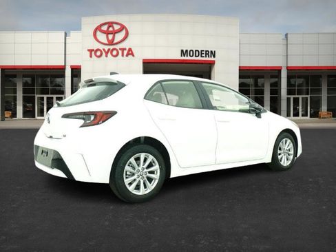 New 2026 Toyota Corolla SE image 25